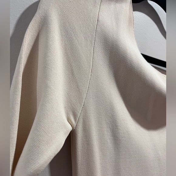 Zara off the shoulder dress - Picture 5 of 5